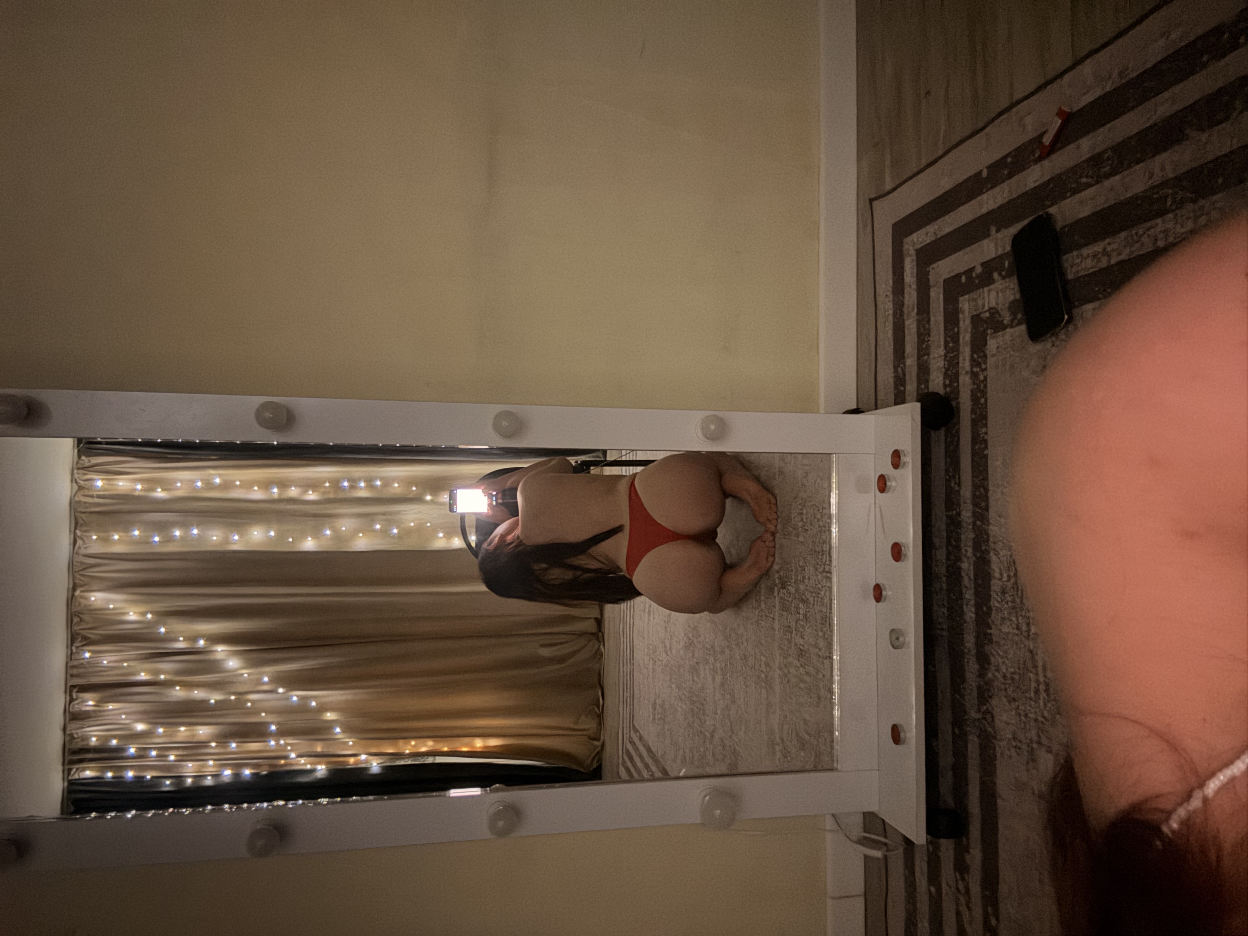 Alina, 18 profile.years_old — Каскелен